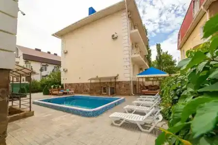 Жемчужина - 18