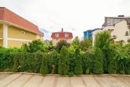 Жемчужина - 12