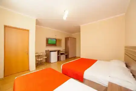 Жемчужина - 25