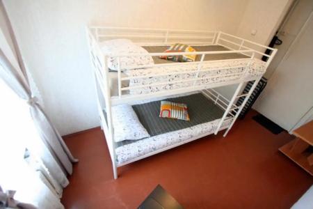 City Hostel - 11