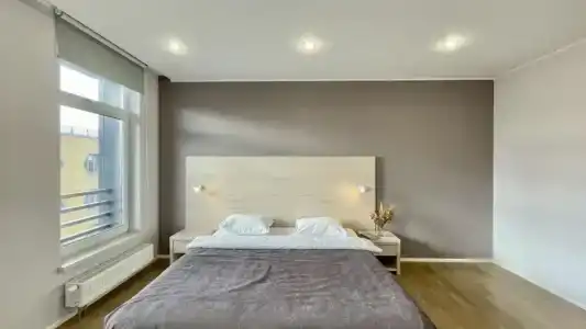 Avenue Premium - 76