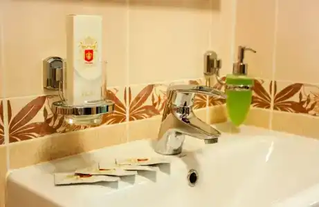 Монарх - 4