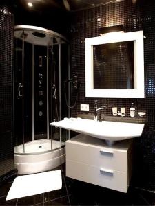 Д-на Щукинской - 19