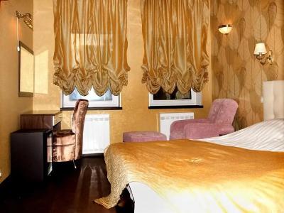 Д-на Щукинской - 32