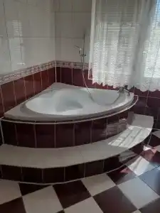 Дом у озера Восьмиозерка - 9