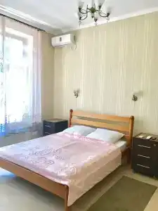 Tara Lux - 2