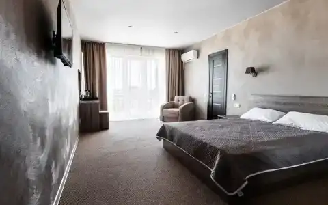 Гончаров - 84