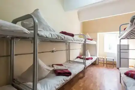 Кампус Холл - 3