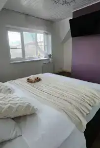 Lucky Home - 7