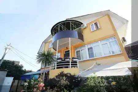 У Анны на Ленина - 0