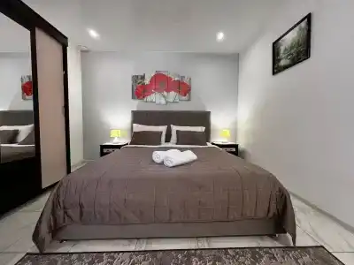 Де Альбина - 7