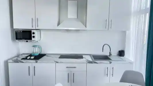 Эмилия - 11
