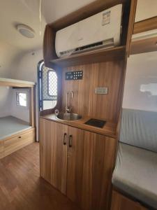 Кемпинг Пляжный Трейлер Кунгасный - 14