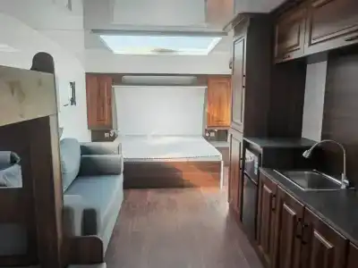 Кемпинг Пляжный Трейлер Кунгасный - 6