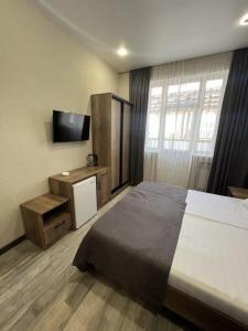 Rayskiy Ugolok Guest House - 35