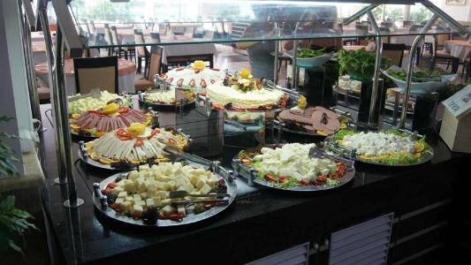Bayar Family Resort Spa - 11
