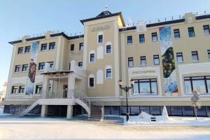 Гостиницы