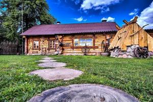 Усадьба «Вяселая хата» в Копыльском районе