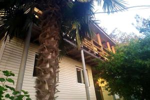 Гостевой дом «Среди сосен»