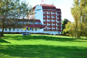 Санаторий «Лазурный», Ждановичи