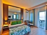 Двухместный номер Стандарт with side sea view