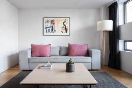 Urban Stripes Athens - 51