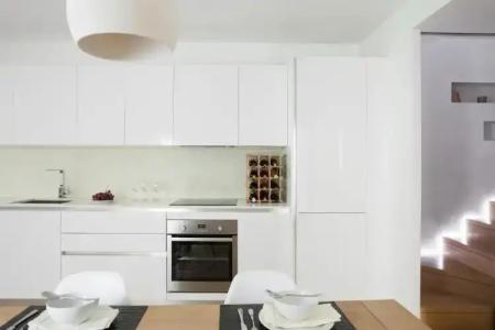 Urban Stripes Athens - 135