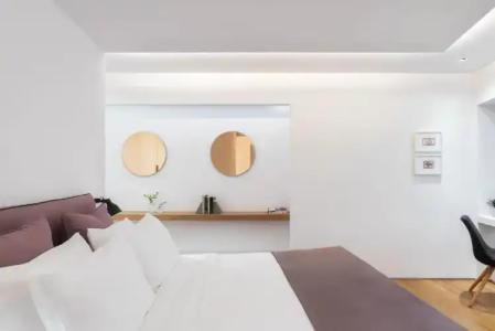 Urban Stripes Athens - 101