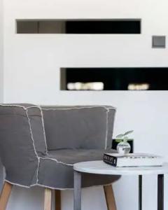 Urban Stripes Athens - 54