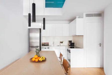 Urban Stripes Athens - 76