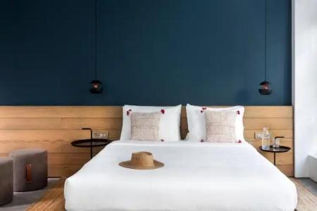 Urban Stripes Athens - 143