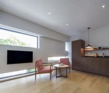 Urban Stripes Athens - 4