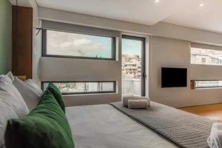 Urban Stripes Athens - 32