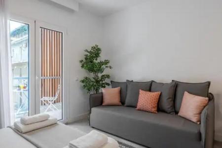 The Diplomat's homm® Trikoupi 95 - 80