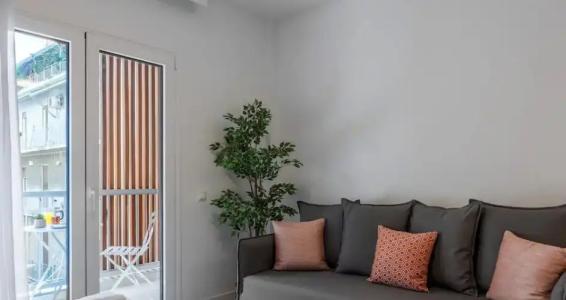 The Diplomat's homm® Trikoupi 95 - 45