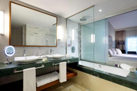 Grand Palladium Palace Resort Spa & Casino - 10