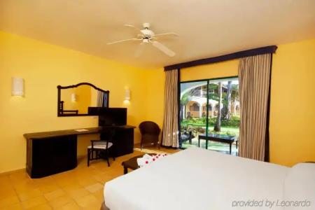 Catalonia Gran Dominicus - 1