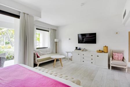 Catalonia Bavaro Beach Golf & Casino Resort - 4