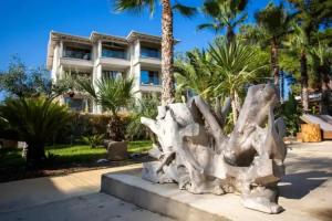 Апартаменты «Mako Sea & Suites», Пефкохори