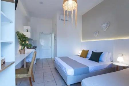 Mirage Studios - 125