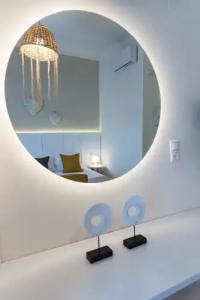 Mirage Studios - 161