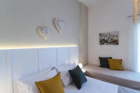 Mirage Studios - 127