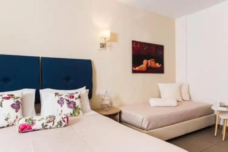 Mirage Studios - 115