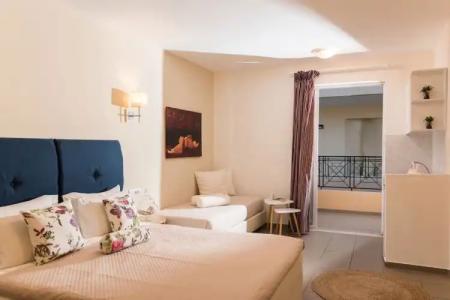 Mirage Studios - 144