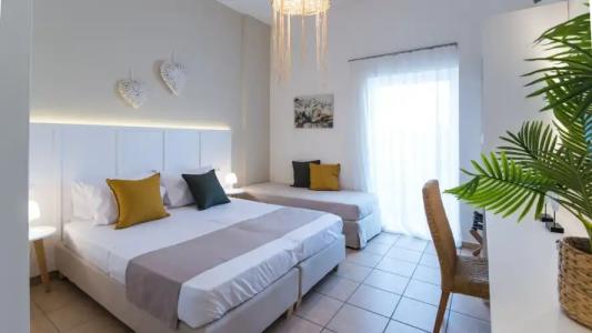 Mirage Studios - 181