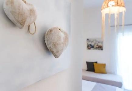 Mirage Studios - 167