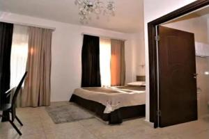 Angeline Hotel, Ереван