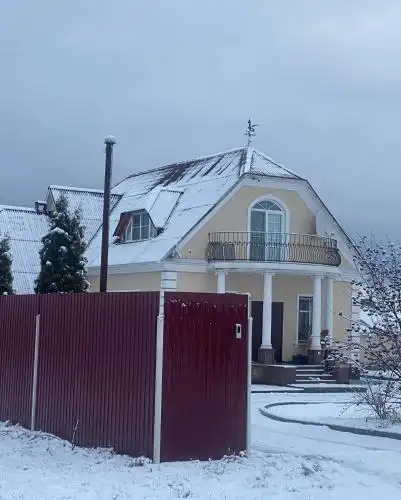 Дом с бассейном - 14