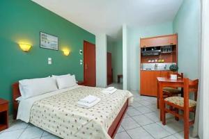 Hotel «Makrina», Скала-Потамиас