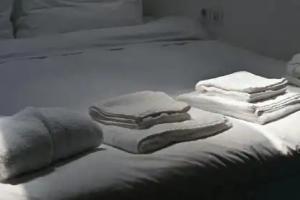 Clocktower Luxury Suites and Villas, Арахова